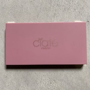 Cíate London eyeshadow palette